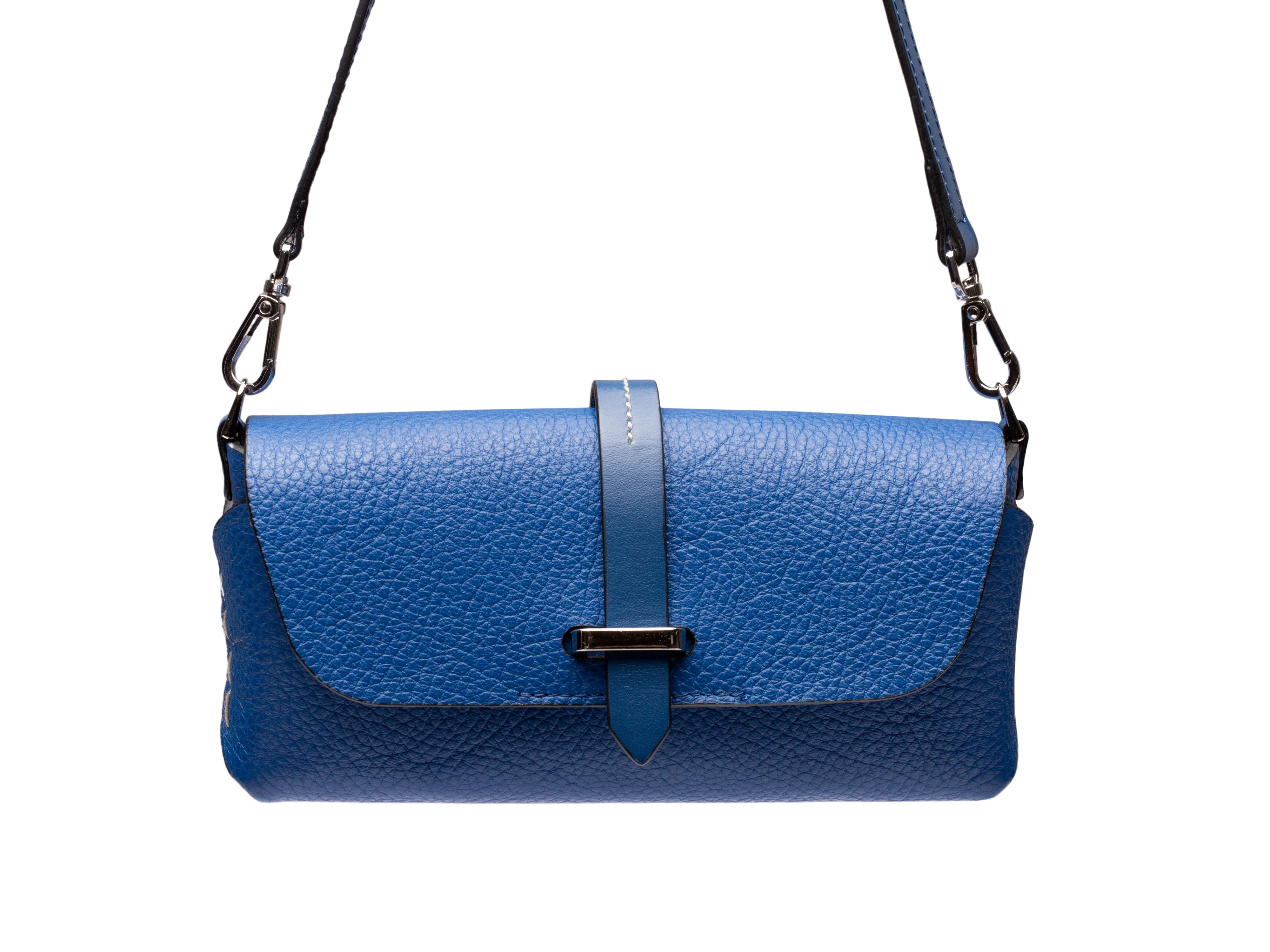 Monfrini Glasses Case On A String - Image 11